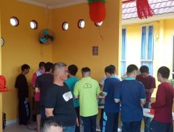 Peringati Imlek 2576, Lapas Narkotika Adakan Tradisi Makan Bersama