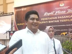 Paslon Roby Deby Ditetapkan Bupati dan Wakil Bupati Bintan Terpilih