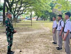 Babinsa Batang Serosa Sosialisasikan Pancasila kepada Para Siswa