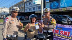 Jumat Berkah, Polres Bintan Berbagi Makanan dan Sosialisasi Berlalulintas