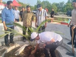 HLHN 2026, Pemkab Karimun Tanam Ratusan Bibit Pohon di Coastal Area